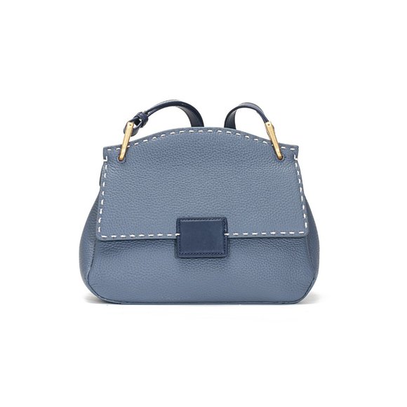 Simple and versatile handbag for women